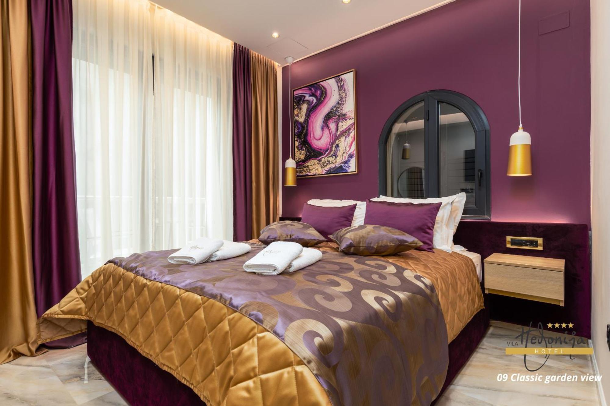 Hotel Vila Hedonija Херцег-Нови Экстерьер фото
